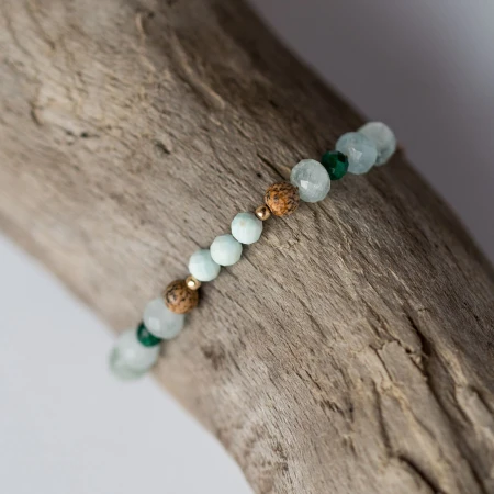 bracelet-forest-berries-studio-composition.jpg